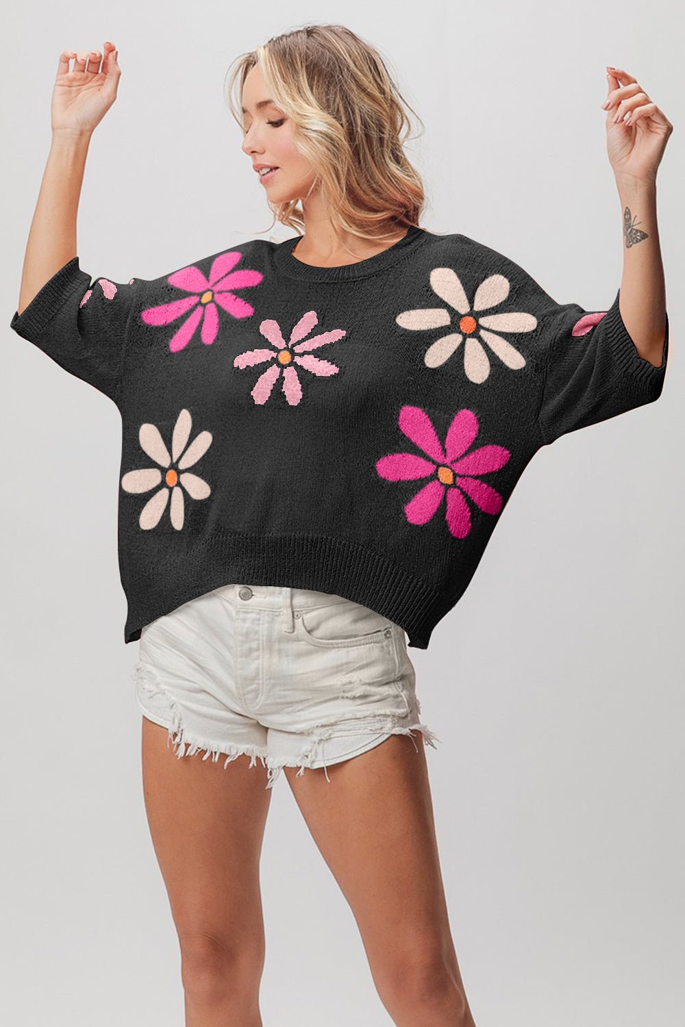 Black & Fuchsia & Pink Floral Pattern Cropped Sweater