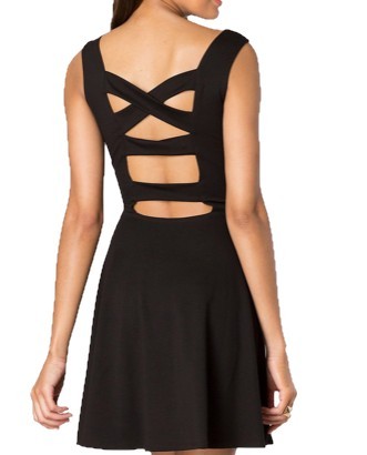 JUNIORS SLEEVELESS DRESS WITH CUT OUT BACK