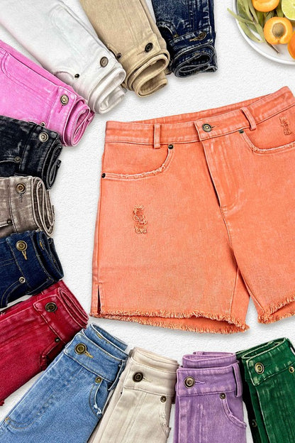 Washed denim shorts with pockets