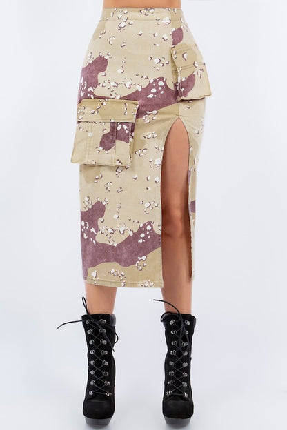 Camouflage Combat Cargo Pencil Skirt in Desert Camo