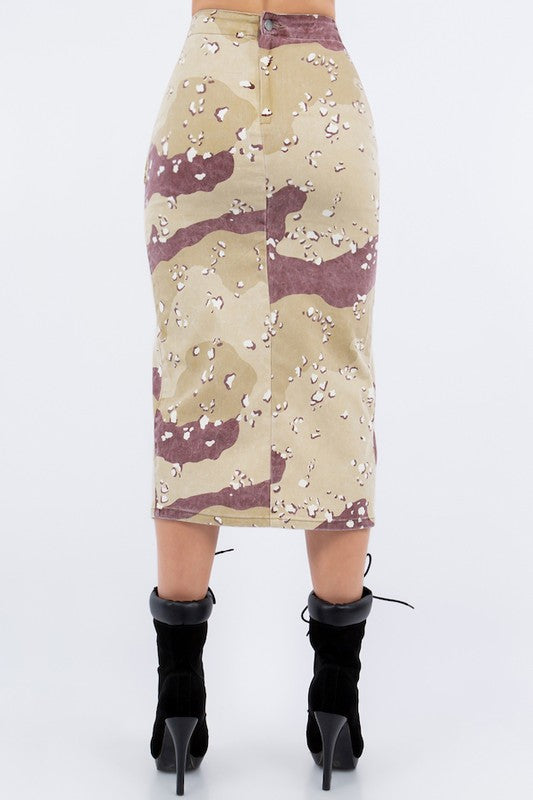 Camouflage Combat Cargo Pencil Skirt in Desert Camo