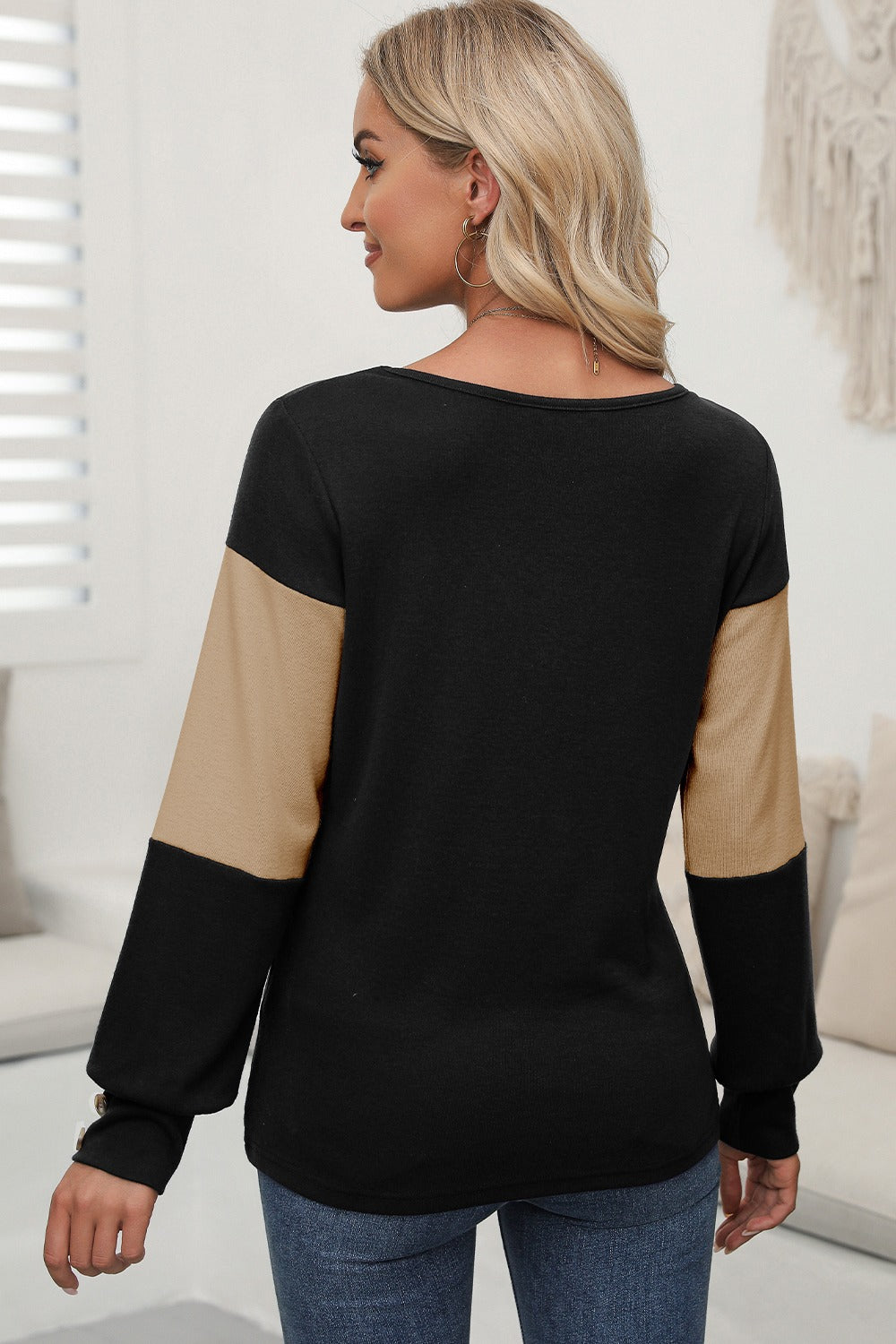 Color Block V-Neck Long Sleeve Top