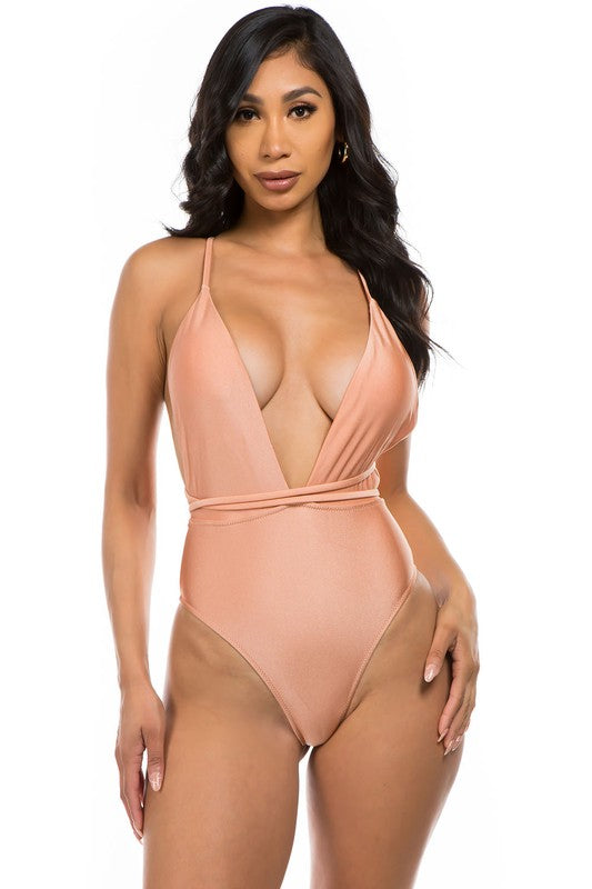 One-piece bathing suit