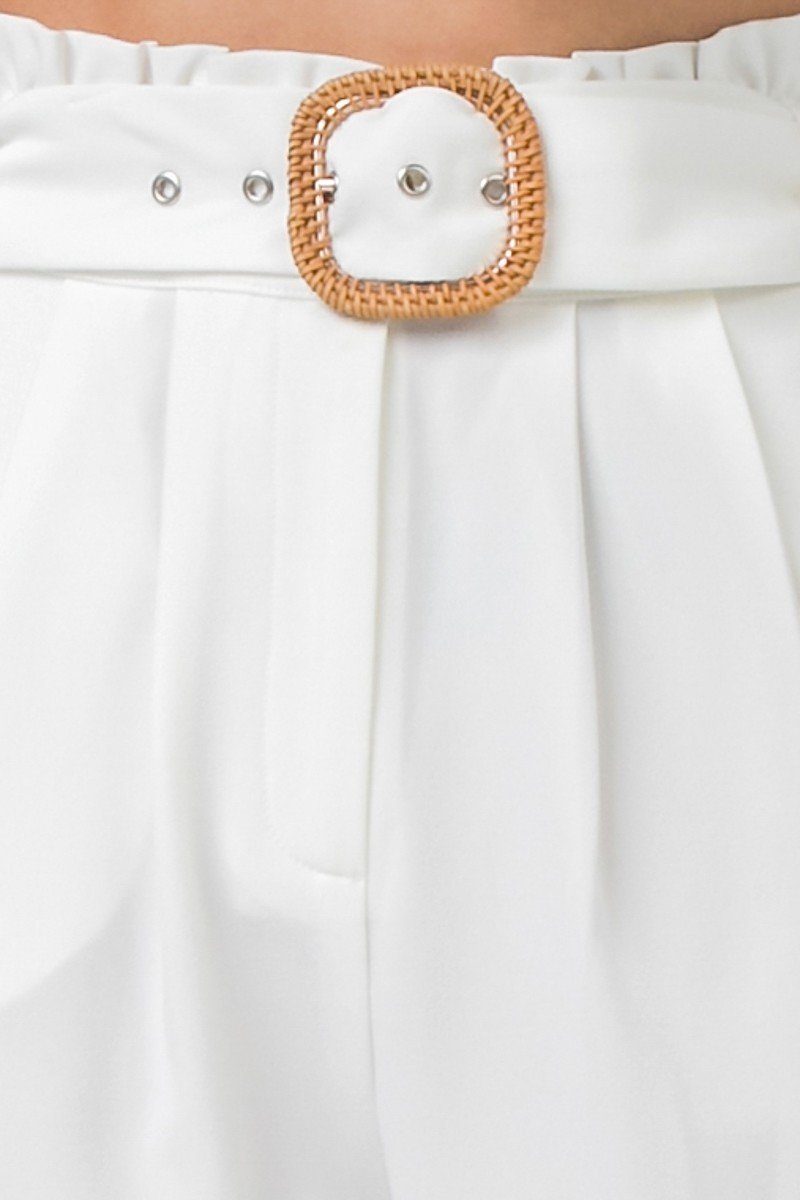 White Buckle Belt Solid Pant Featuring Paperbag Waist With Rattan