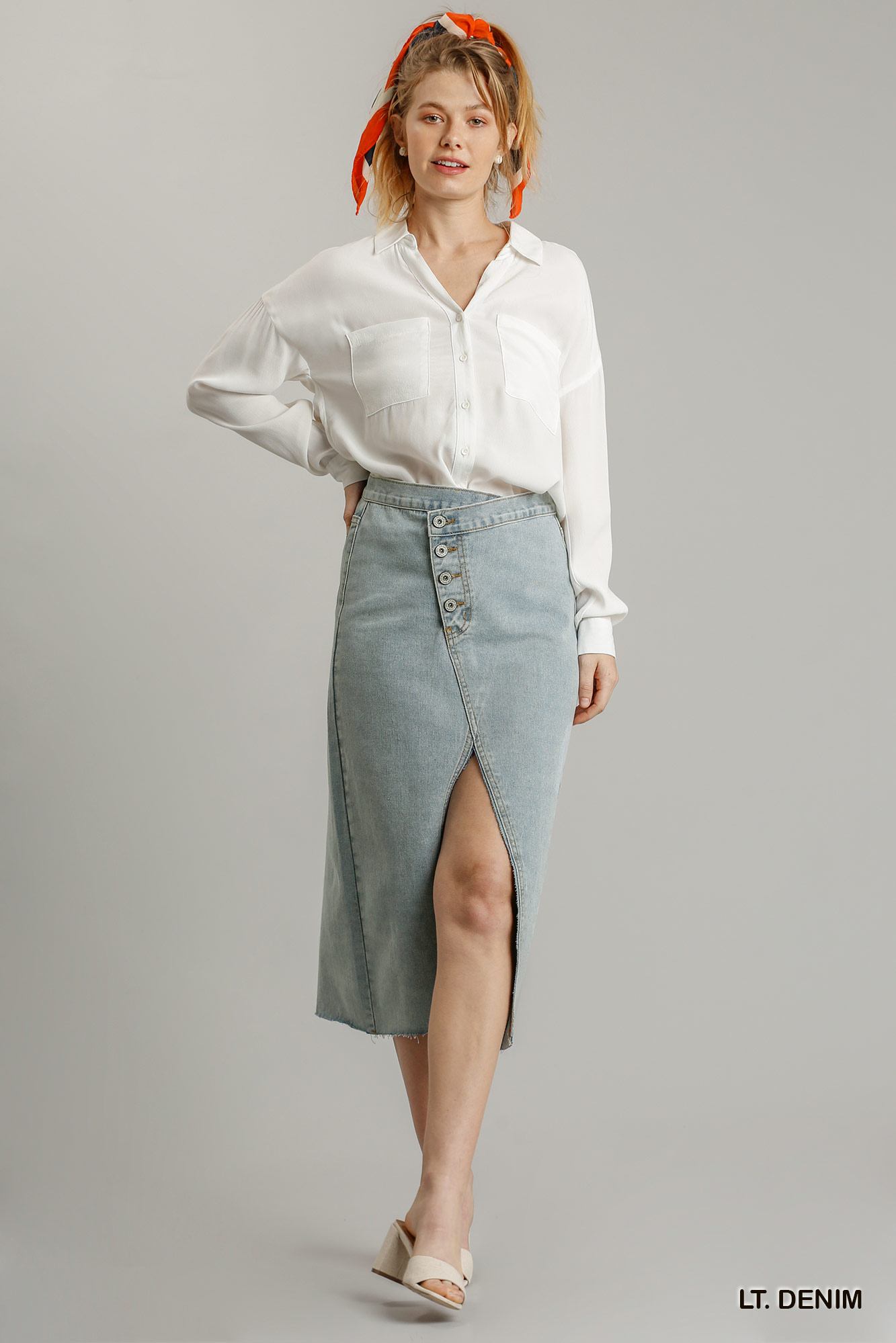 Light Grey Waist And Button Up Front Split Denim Skirt With Back Pockets And Unfinished Hem