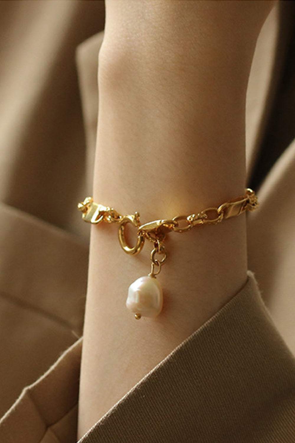 Link Chain Bracelet with Pearl